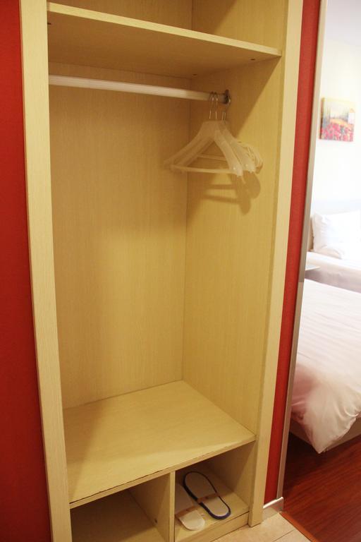 Hanting Hotel Dalian Olympic Square Hotel Bagian luar foto